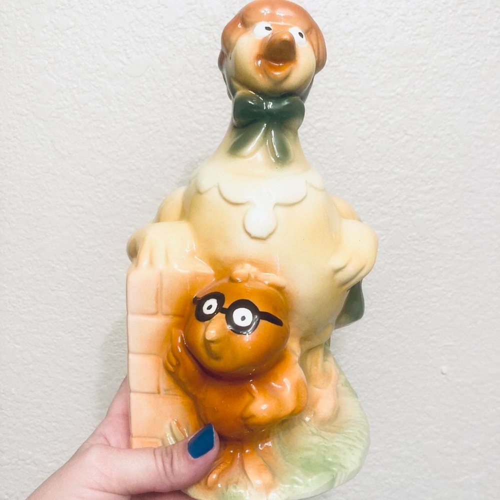 Large vintage ceramic duck chicken
yellow kitschy coin bank